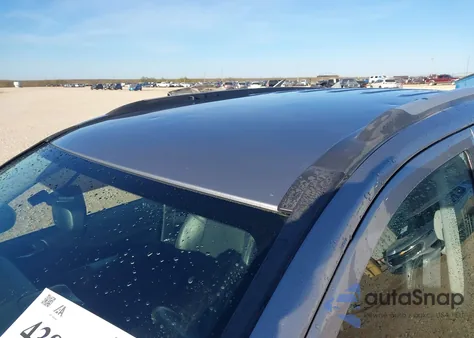 2017 Jeep Compass Latitude Fwd z USA, uszkodzony, nr VIN 1C4NJCEBXHD160308